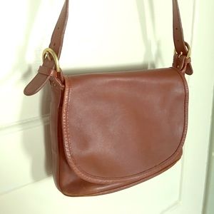 Camel shoulder bag